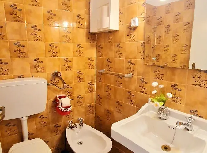 Апартаменты Station House